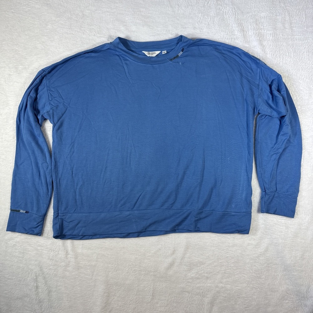 Candace Cameron Bure‎ NWOT Crewneck Blue Embroidered Ultra Soft Rayon Blend Med
